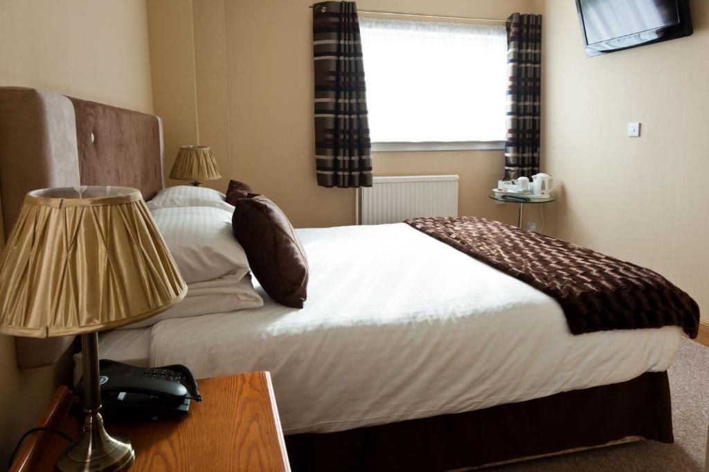 Caledonia Hotel Rosyth Habitación foto