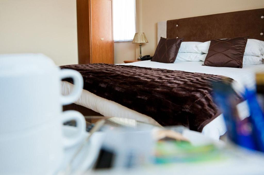 Caledonia Hotel Rosyth Habitación foto