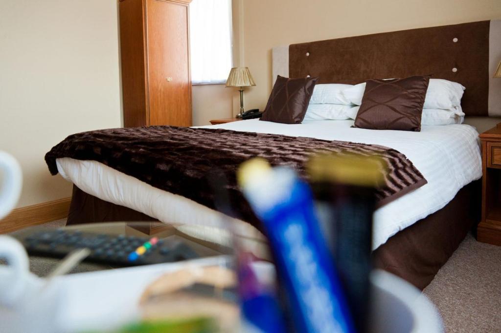 Caledonia Hotel Rosyth Habitación foto